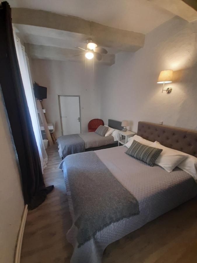 Saint Florent Hotel 2*